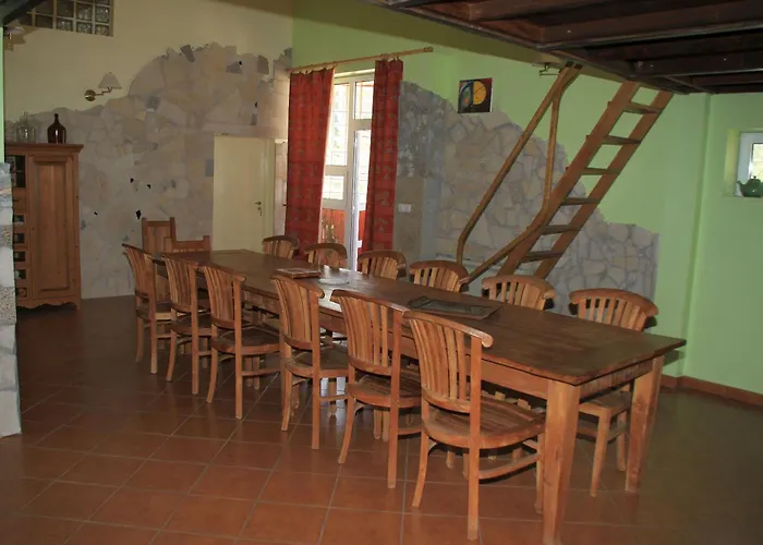 לינה וארוחת בוקר Casa 3 Aguias אבאירו