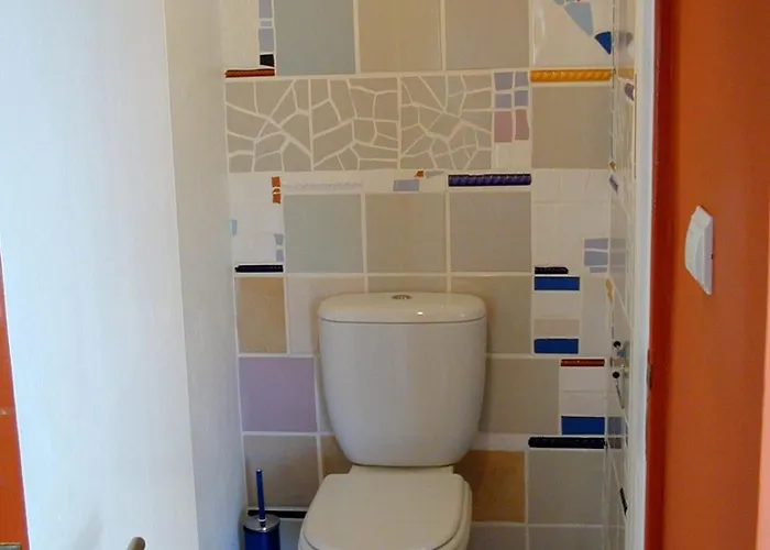 לינה וארוחת בוקר Casa 3 Aguias 4*