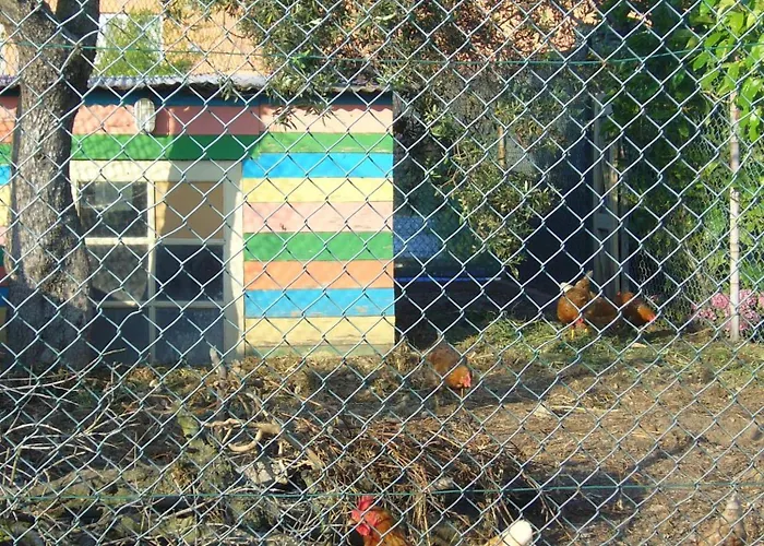 לינה וארוחת בוקר Casa 3 Aguias 4*